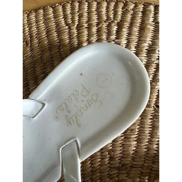 Simply Petals Women’s size 7 Sandals - Picture 4 of 7